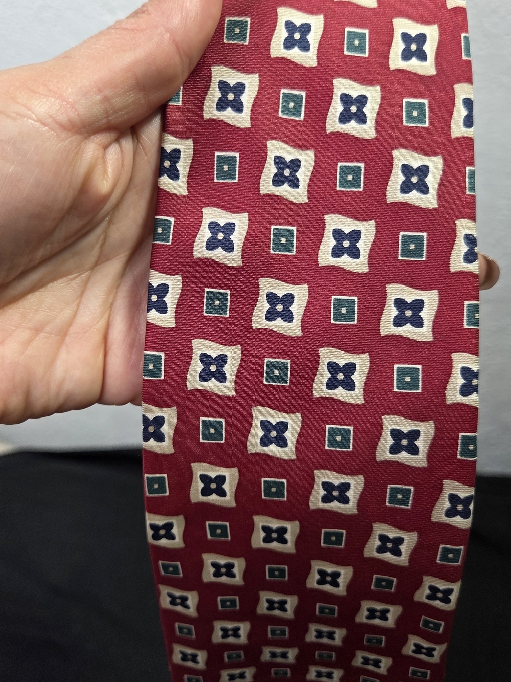 Brooks Brothers Made in USA Red Silk Mosaic Geometric Floral Tie